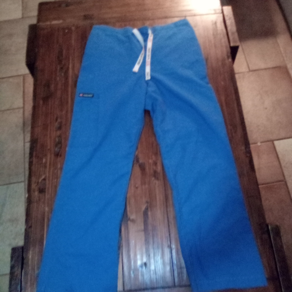Scrub bottoms